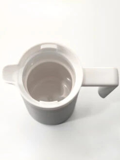 HARIO Double-Walled Thermal Pot (w/ Ceramic Coating) (800ml/27oz) -Hario 9f24acfd 402d 4635 8f86 649445af26cf