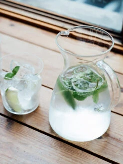 HARIO Heatproof Coffee Decanter (600ml/20.3oz) -Hario hario hcd 600t heatproof decanter 600ml water 2